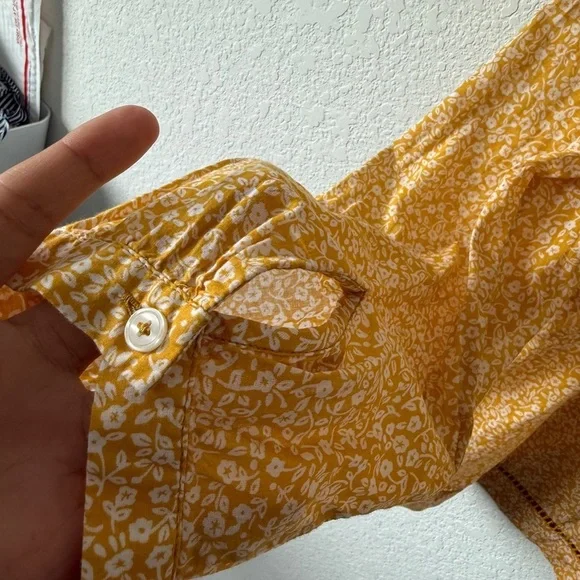 Talbots Yellow Floral Women's Top Large - Picture 5 of 9